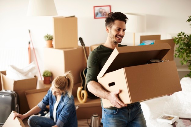 Comment s'organiser pour réussir un déménagement partiel ?